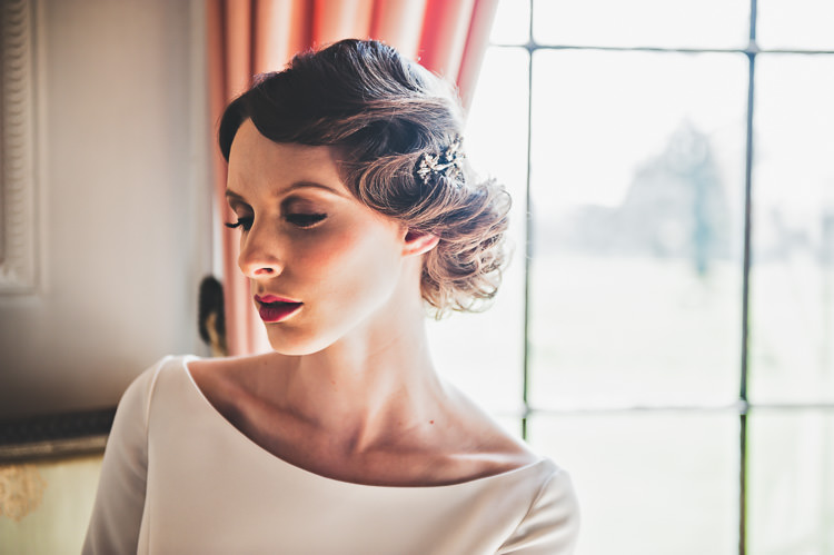 Thoroughly Modern Cecilia Atonement Glamorous 1940s Wedding Ideas http://ikonworks.co.uk/