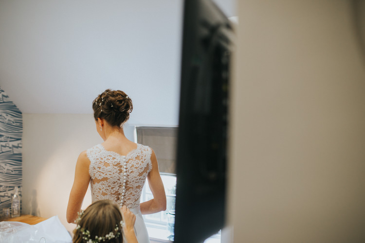 Beautifully Serene Beachside Barn Wedding https://joshuapatrickphotography.com/