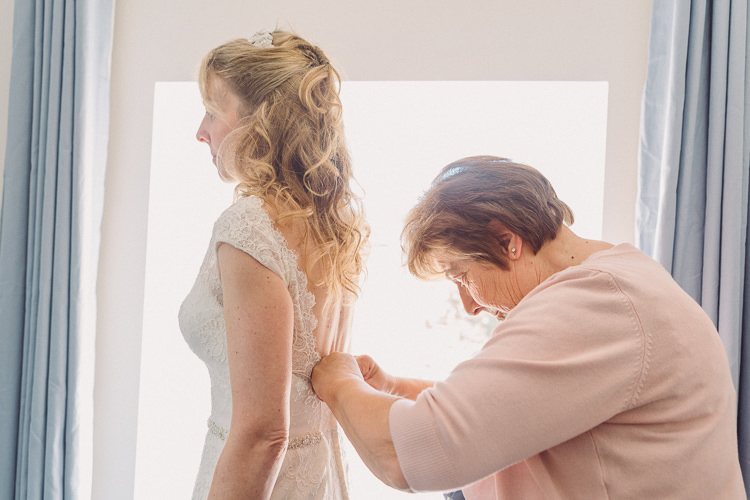 Relaxed Outdoor Marquee Farm Wedding http://www.jenniferjanephotography.co.uk/