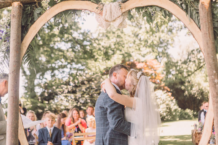 Relaxed Outdoor Marquee Farm Wedding http://www.jenniferjanephotography.co.uk/