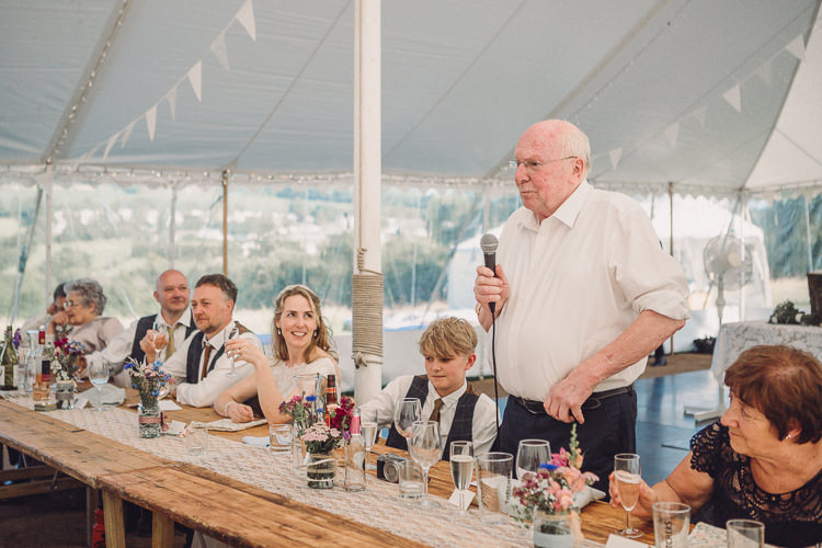 Relaxed Outdoor Marquee Farm Wedding http://www.jenniferjanephotography.co.uk/