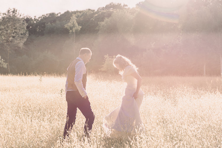Relaxed Outdoor Marquee Farm Wedding http://www.jenniferjanephotography.co.uk/