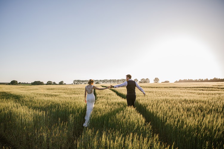Graceful Country Cottage Garden Wedding https://katherineashdown.co.uk/