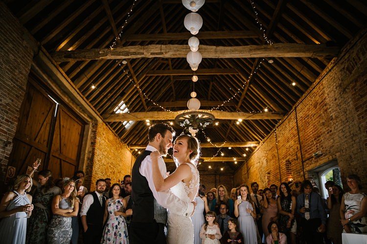 Graceful Country Cottage Garden Wedding https://katherineashdown.co.uk/