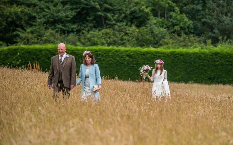 Quirky Natural Outdoor Festival Wedding http://lighteningphotography.co.uk/