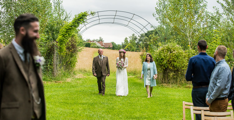 Quirky Natural Outdoor Festival Wedding http://lighteningphotography.co.uk/