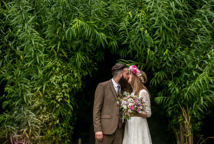 Quirky Natural Outdoor Festival Wedding http://lighteningphotography.co.uk/