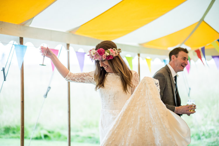 Quirky Natural Outdoor Festival Wedding http://lighteningphotography.co.uk/