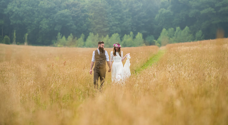 Quirky Natural Outdoor Festival Wedding http://lighteningphotography.co.uk/