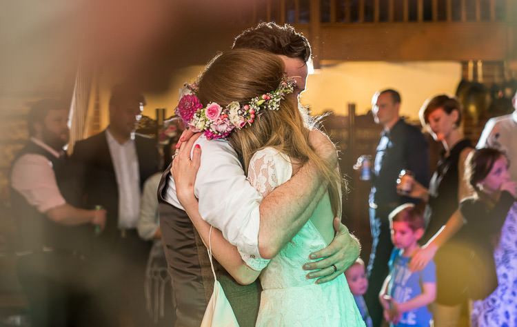 Quirky Natural Outdoor Festival Wedding http://lighteningphotography.co.uk/