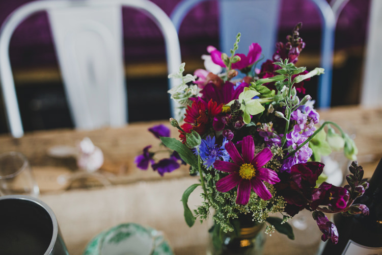 Flowers Table Decor Quaint Floral Antique Rustic Wedding http://www.larissajoice.co.uk/