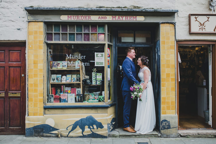 Quaint Floral Antique Rustic Wedding http://www.larissajoice.co.uk/
