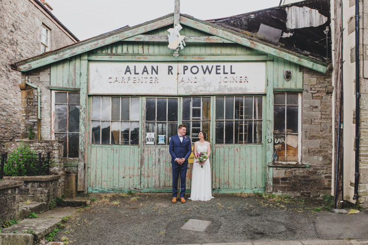 Quaint Floral Antique Rustic Wedding http://www.larissajoice.co.uk/