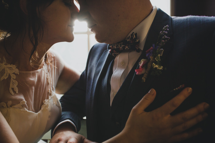 Quaint Floral Antique Rustic Wedding http://www.larissajoice.co.uk/