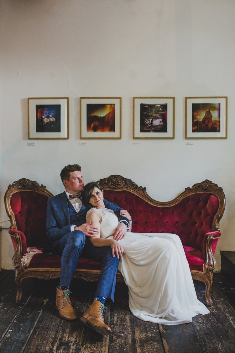 Quaint Floral Antique Rustic Wedding http://www.larissajoice.co.uk/
