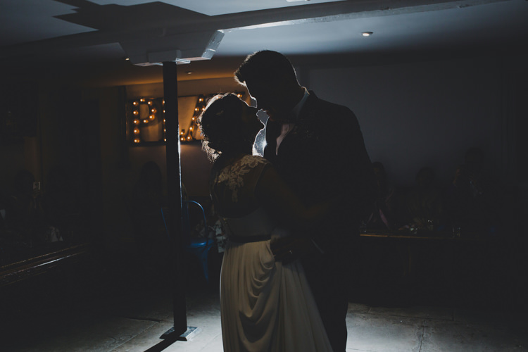 Quaint Floral Antique Rustic Wedding http://www.larissajoice.co.uk/