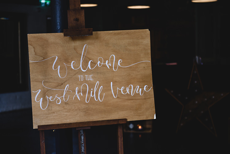 Wooden Callligraphy Welcome Sign Industrial Rose Gold Dove Grey Greenery Wedding http://hbaphotography.com/