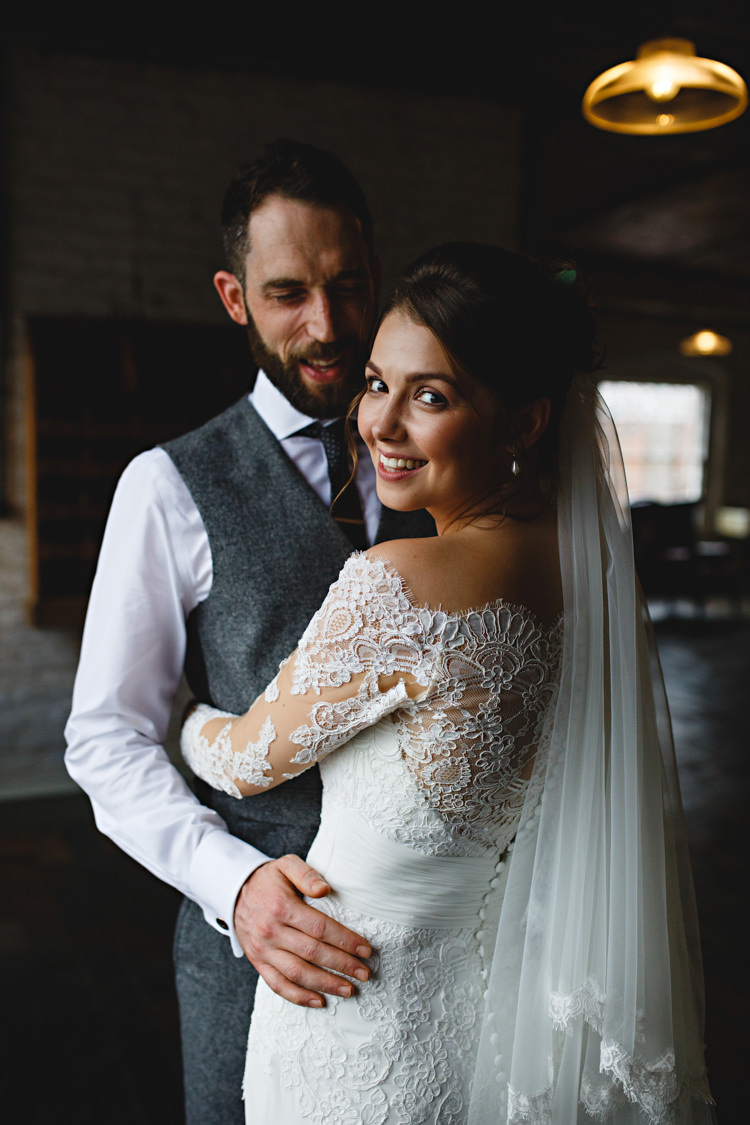 Industrial Rose Gold Dove Grey Greenery Wedding http://hbaphotography.com/
