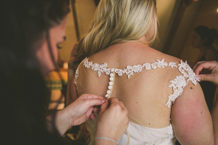 Woodland Farm Camp Wedding http://emmastonerweddings.com/