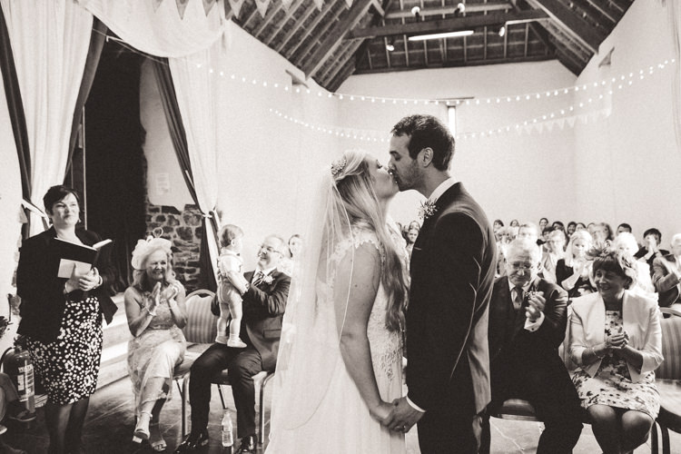 Woodland Farm Camp Wedding http://emmastonerweddings.com/