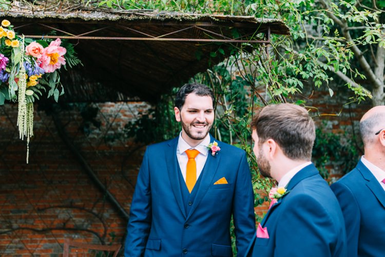 Colourful Mexican Garden Wedding http://jennifersmithphotography.co.uk/