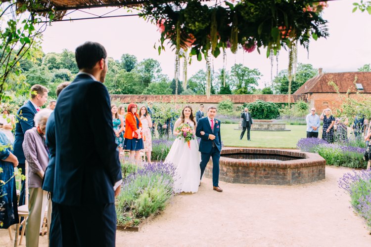Colourful Mexican Garden Wedding http://jennifersmithphotography.co.uk/