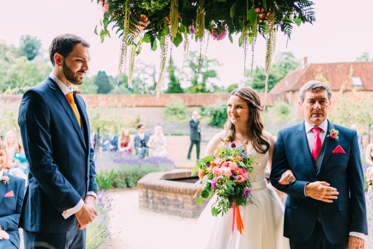 Colourful Mexican Garden Wedding http://jennifersmithphotography.co.uk/