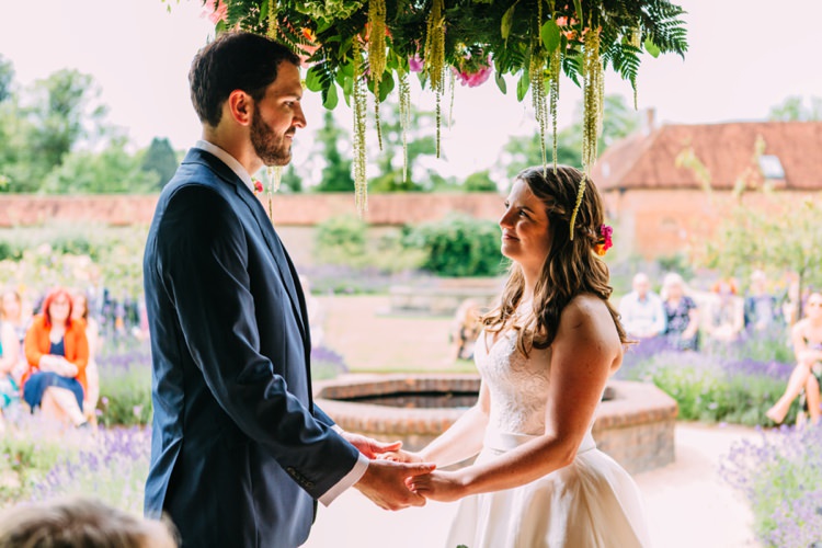 Colourful Mexican Garden Wedding http://jennifersmithphotography.co.uk/