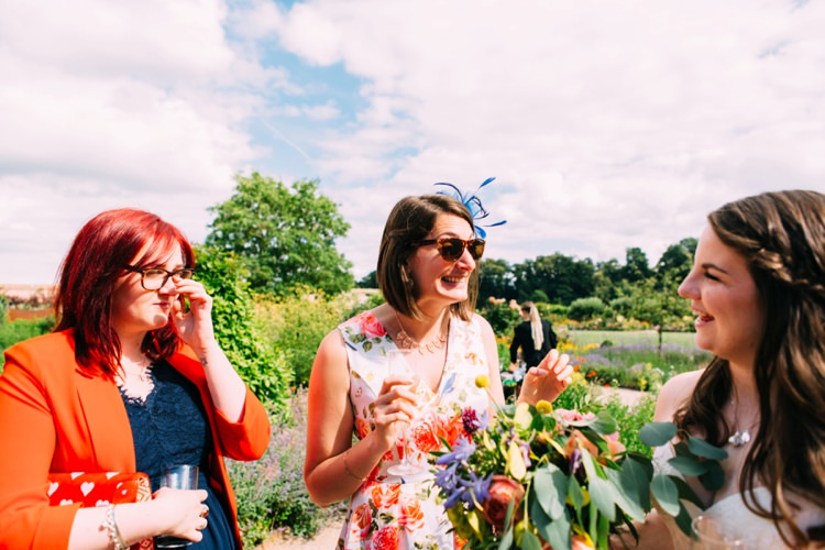 Colourful Mexican Garden Wedding http://jennifersmithphotography.co.uk/