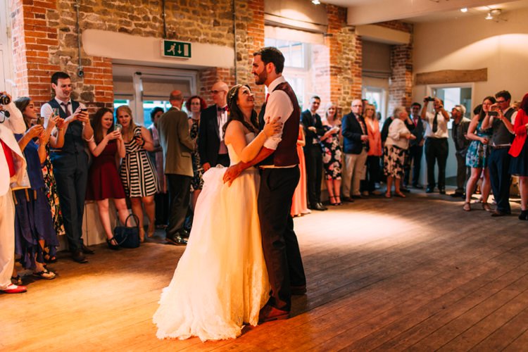 Colourful Mexican Garden Wedding http://jennifersmithphotography.co.uk/