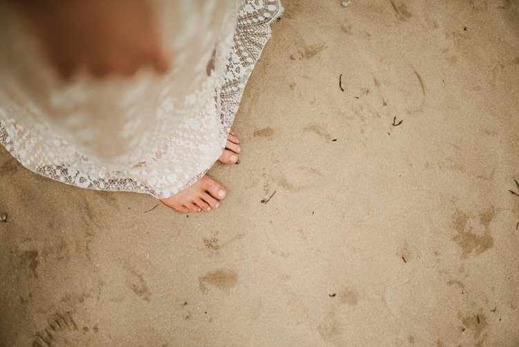 Barefoot Bride Homely Ethereal Intimate Country House Wedding https://www.photosligo.com/