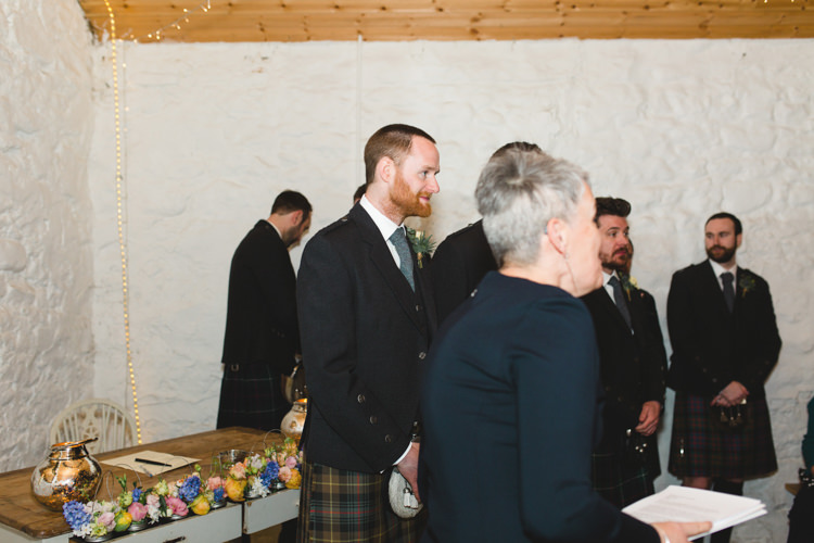The Prettiest Spring Barn Pastels Wedding https://www.thegibsonsphotography.co.uk/