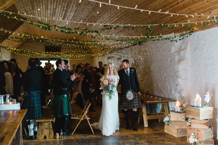 The Prettiest Spring Barn Pastels Wedding https://www.thegibsonsphotography.co.uk/