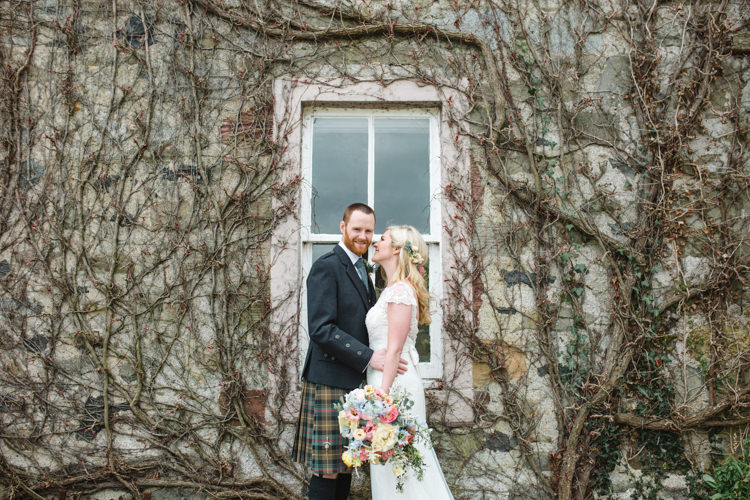 The Prettiest Spring Barn Pastels Wedding https://www.thegibsonsphotography.co.uk/