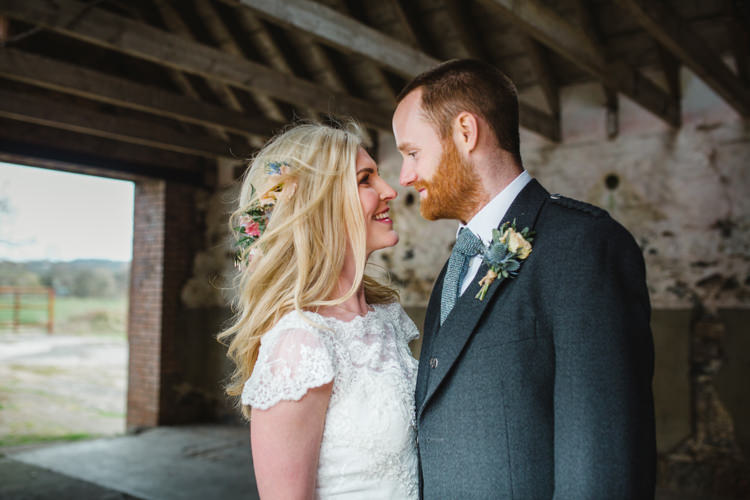 The Prettiest Spring Barn Pastels Wedding https://www.thegibsonsphotography.co.uk/