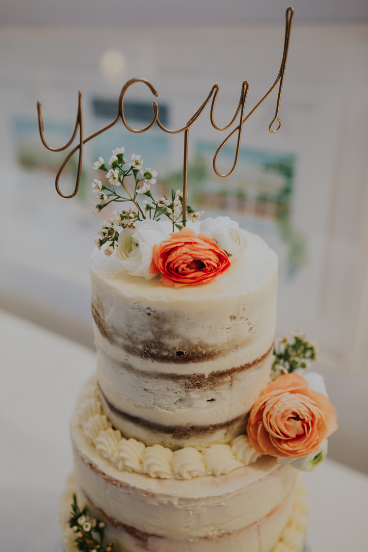 Buttercream Cake Classic Metal Topper Wire Rose Gypsophila Rose http://www.kategrayphotography.com/