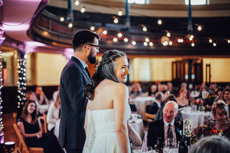 Festoons Gold Sequin City Party Wedding http://septemberpictures.com/