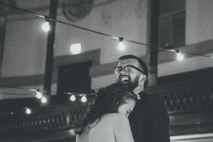 Festoons Gold Sequin City Party Wedding http://septemberpictures.com/