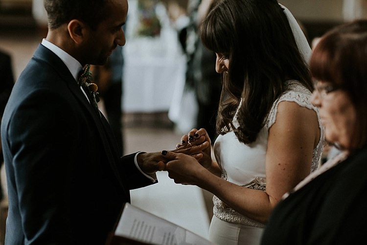 Wedding Timeline Day Schedule Planning Timings http://thehendrys.co/