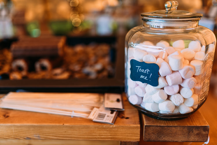 Autumn Inspiration Marshmallow Bar Toast Open Fire Pit Jar http://www.annapumerphotography.com/