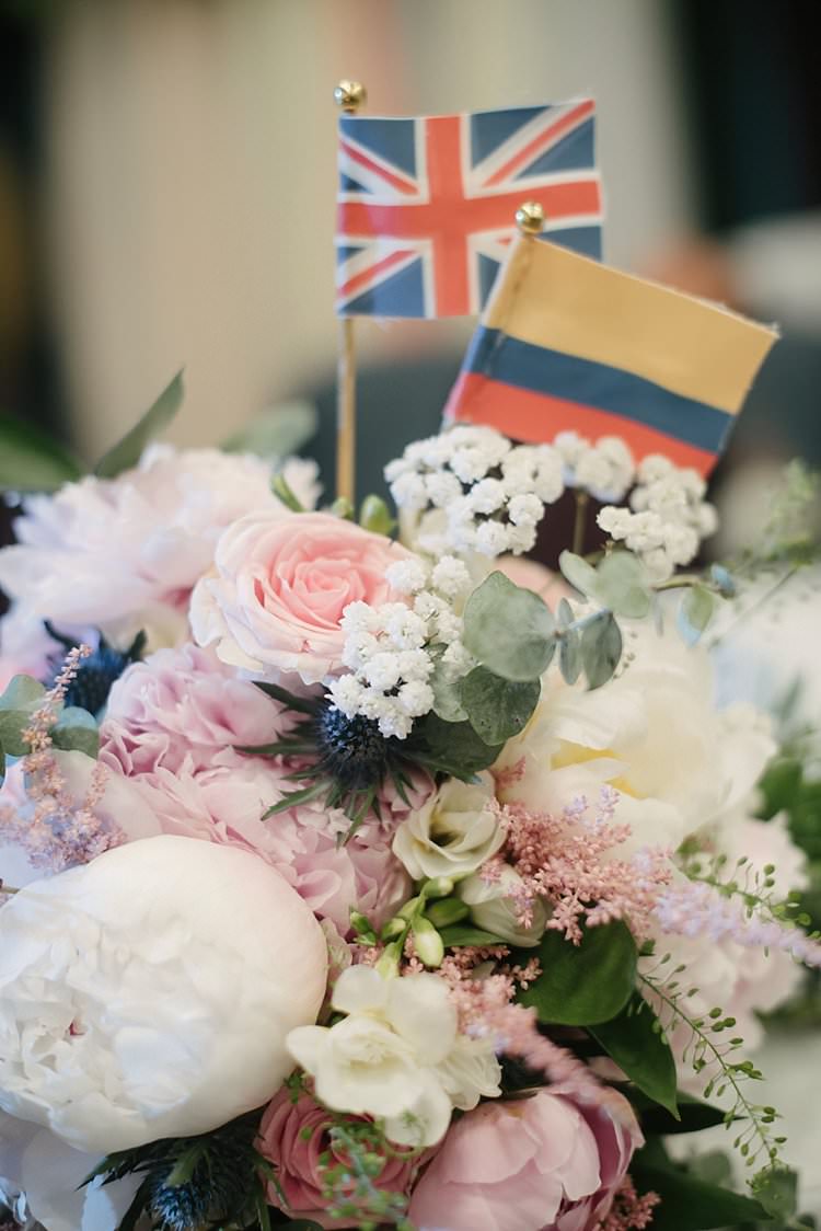 Crafty Pretty Pastel Budget Wedding http://lilysawyer.com/