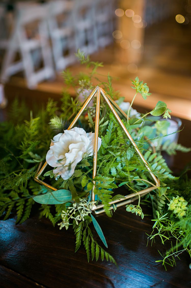 Decoration Greenery Gold Centrepiece Pyramid Whimsical Woods Wedding Barn Ohio http://www.connectionphotoblog.com/