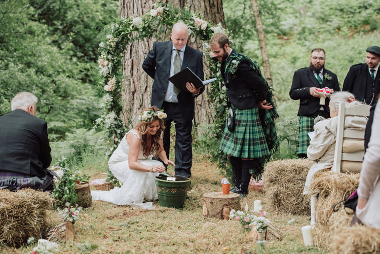 Enchanting Ancient Forest Wedding http://donnamurrayphotography.com/