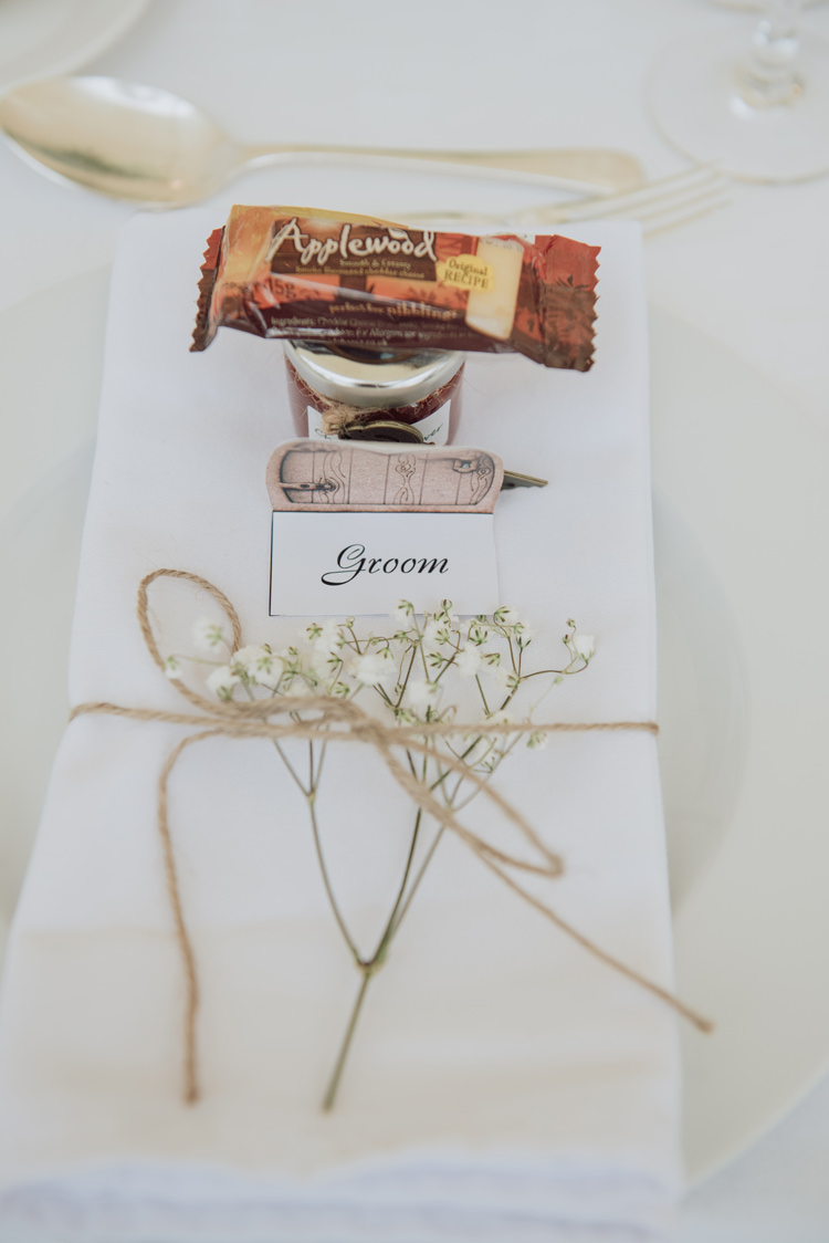 Place Setting Decor Favours Napkin Twine Gypsophila Enchanting Ancient Forest Wedding http://donnamurrayphotography.com/