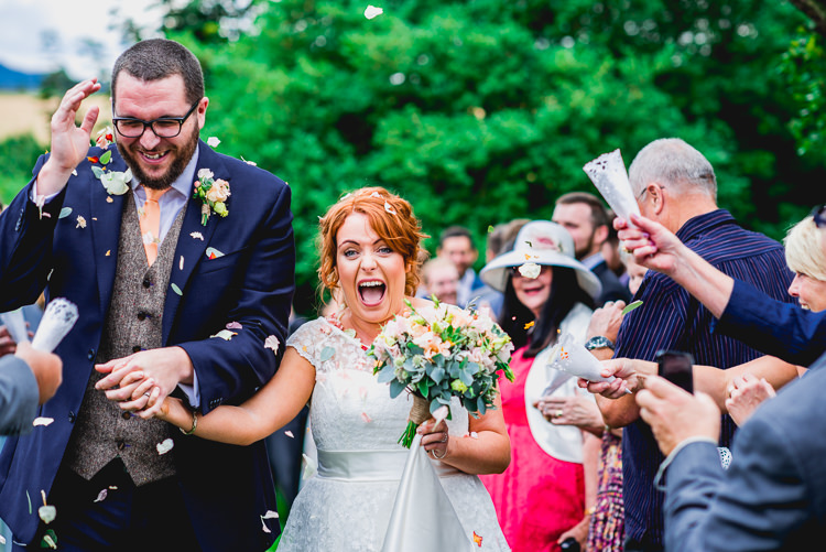Confetti Throw Eclectic Outdoor Barn Wedding https://www.barneywalters.com/