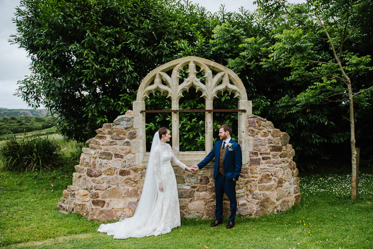 Boho Funfair Floral Country Wedding https://www.jonnybarratt.com/