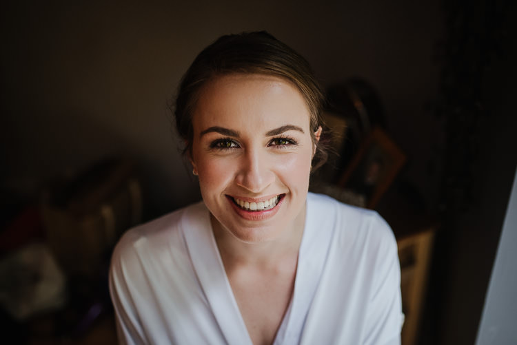 Make Up Bride Bridal Pretty Natural Glowing Boho Funfair Floral Country Wedding https://www.jonnybarratt.com/