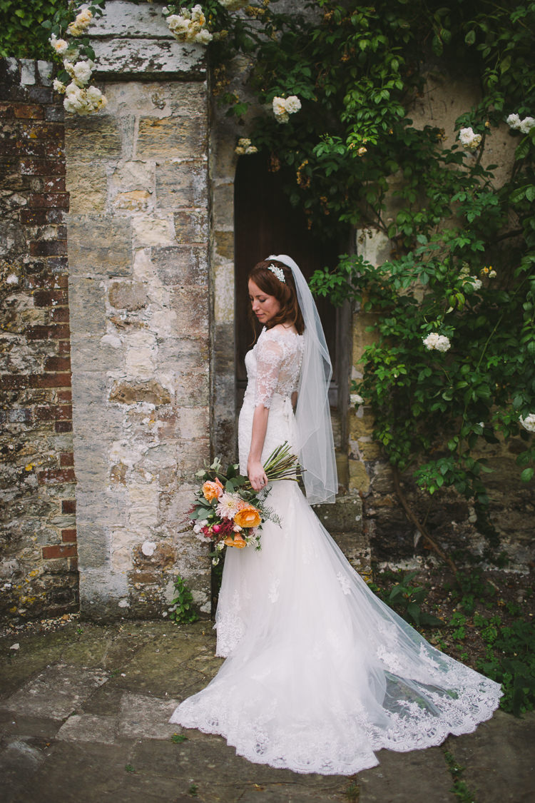 Bride Bridal Dress Gown Sweetheart Neckline Lace Jacket Veil Fishtail Diamante Belt Bouquet Dahlia Rose Berries GreeneryFairy Lights Vibrant Florals Summer Barn Wedding https://www.oliviajudah.co.uk/