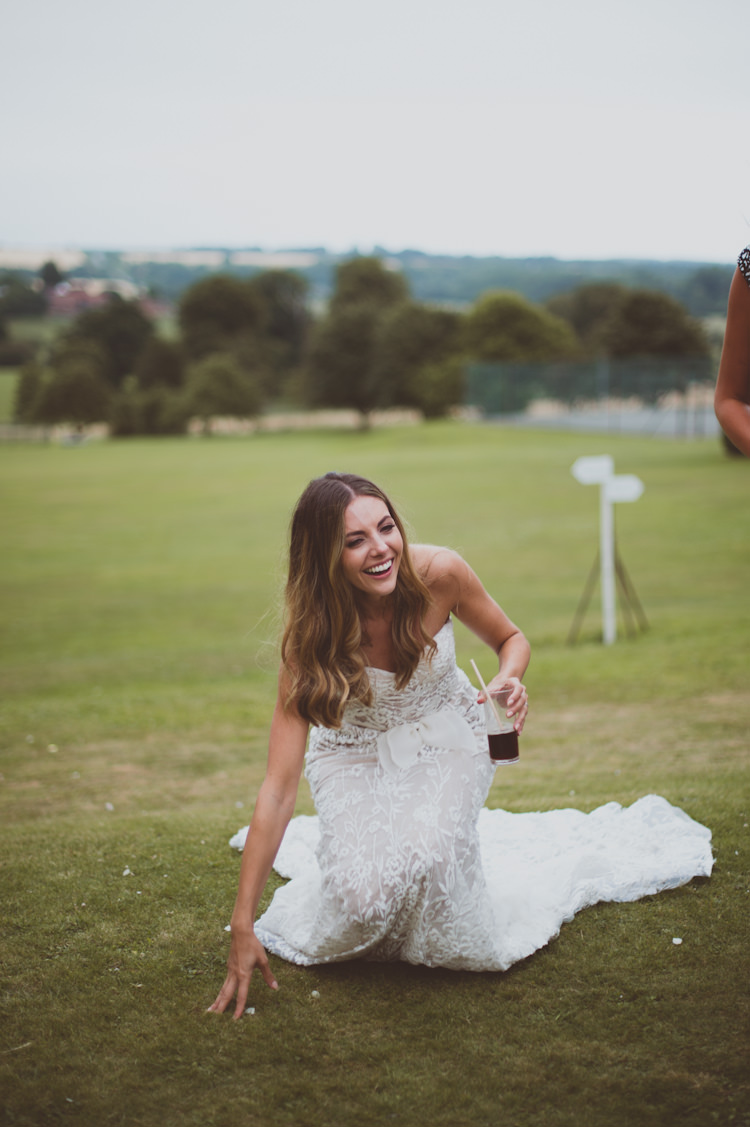 Stylish Festival Tipi Wedding http://sashaweddings.co.uk/