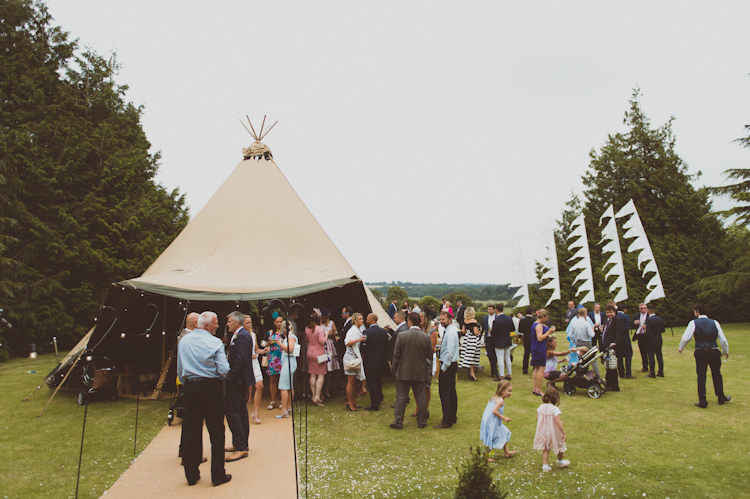 Stylish Festival Tipi Wedding http://sashaweddings.co.uk/
